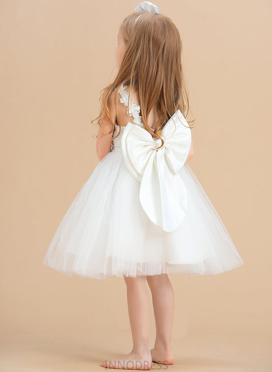 - Flower(s)/V Girl With Satin/Tulle/Lace Neck Back A-Line Dress Flower Sleeveless Flower Girl Dresses Knee-length Scoop Lila