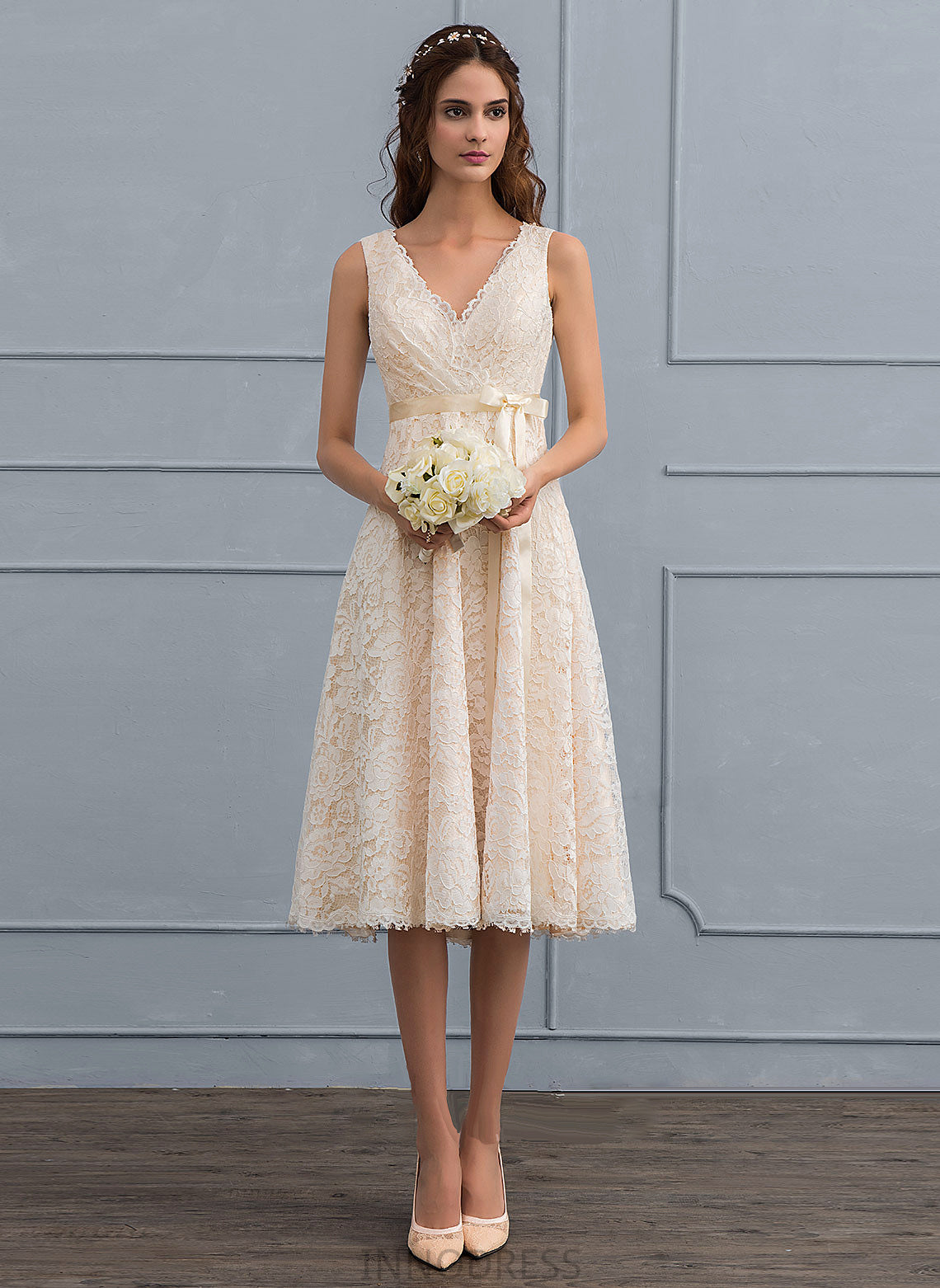 Dress Bow(s) Wedding Dresses With V-neck Wedding Knee-Length Lace A-Line Erika