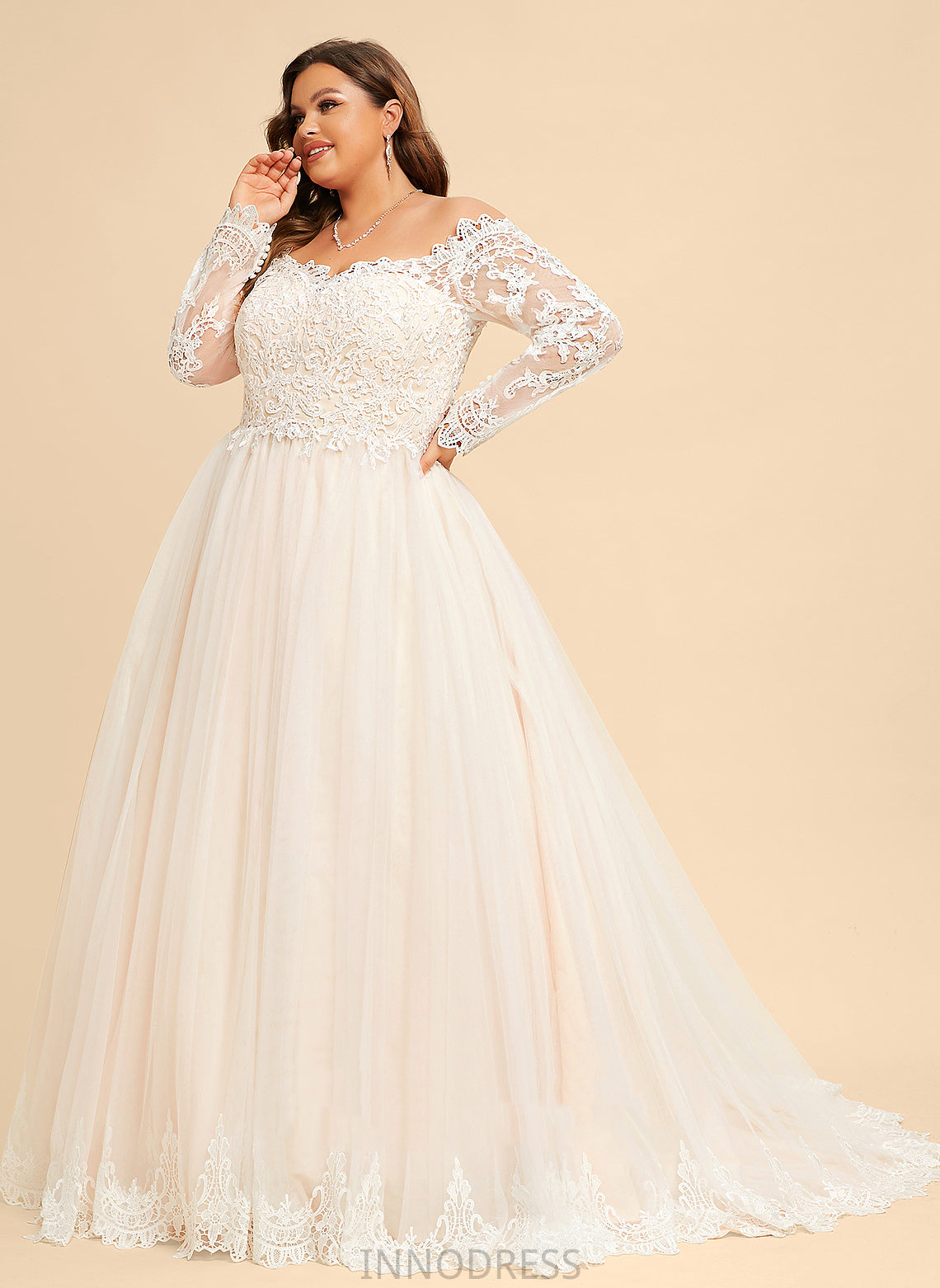 Tulle Lace Lana Wedding Dresses Off-the-Shoulder Train Ball-Gown/Princess Wedding Dress Chapel