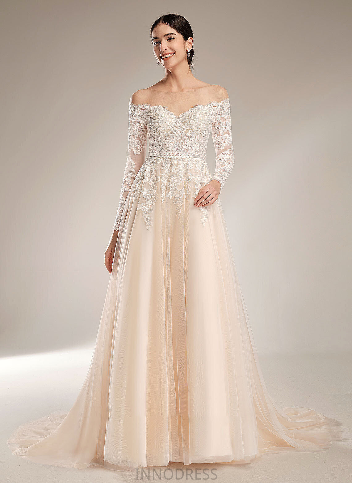 Wedding Wedding Dresses Chapel Train With Ball-Gown/Princess Illusion Sequins Saniya Dress