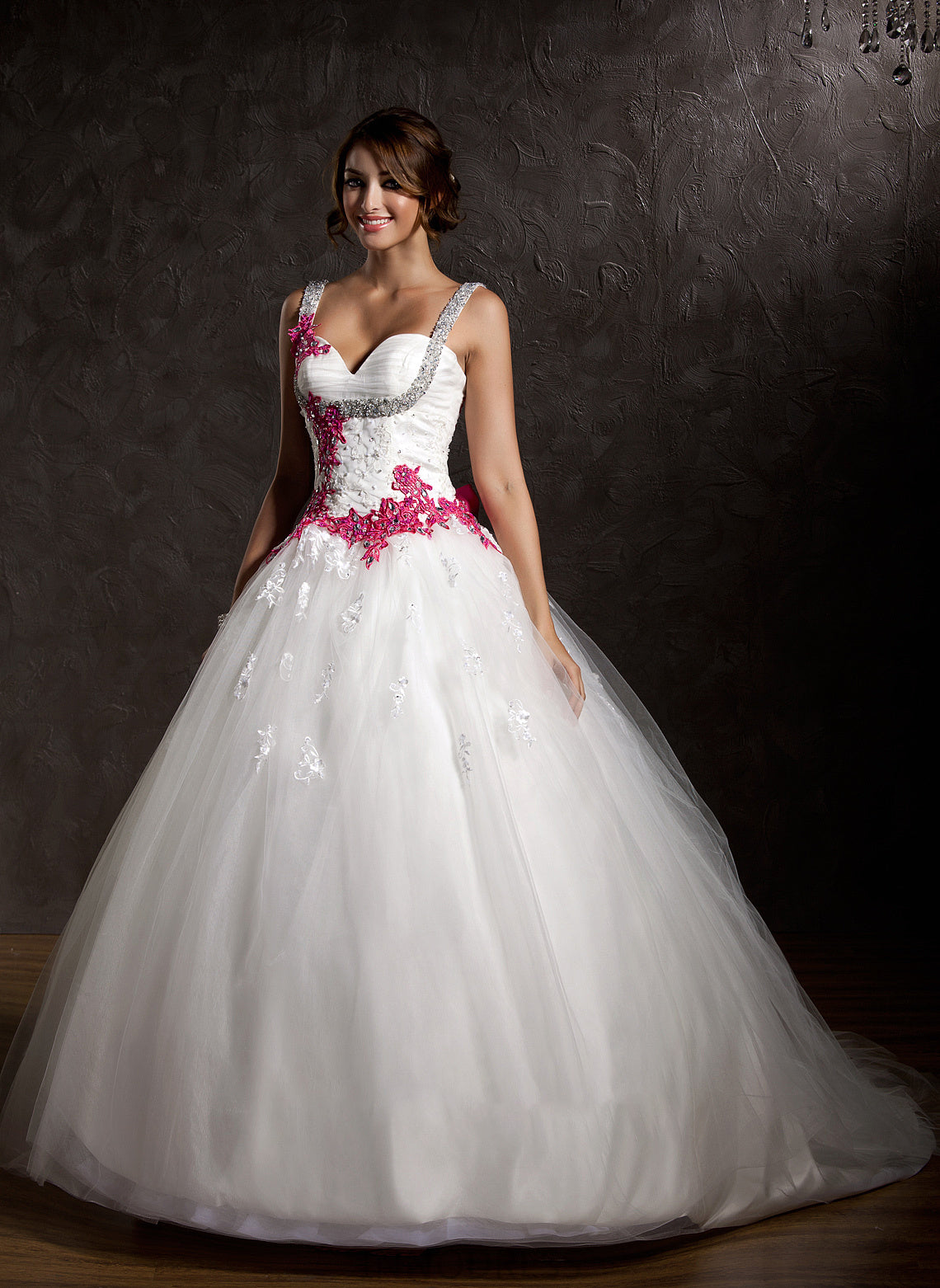 Tulle Lace Bow(s) Wedding Kristen Appliques With Train Ball-Gown/Princess Wedding Dresses Ruffle Chapel Dress Sweetheart
