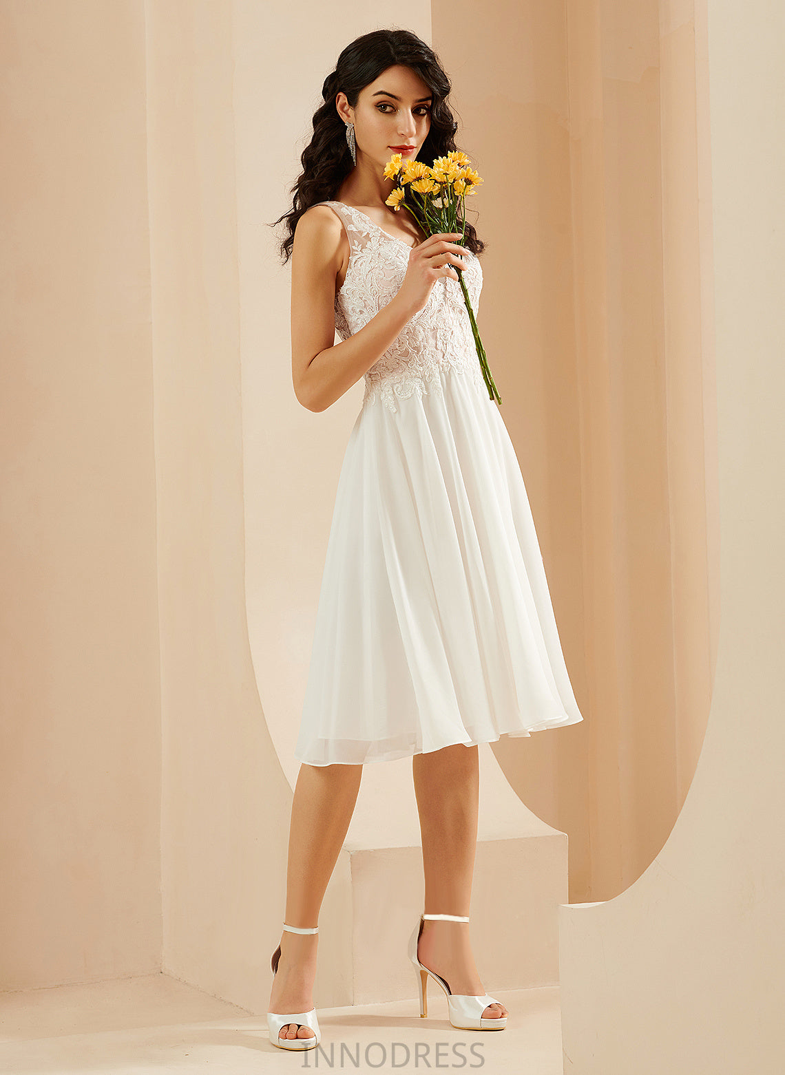V-neck A-Line Asia Knee-Length Lace Dress Wedding Chiffon Wedding Dresses With Sequins