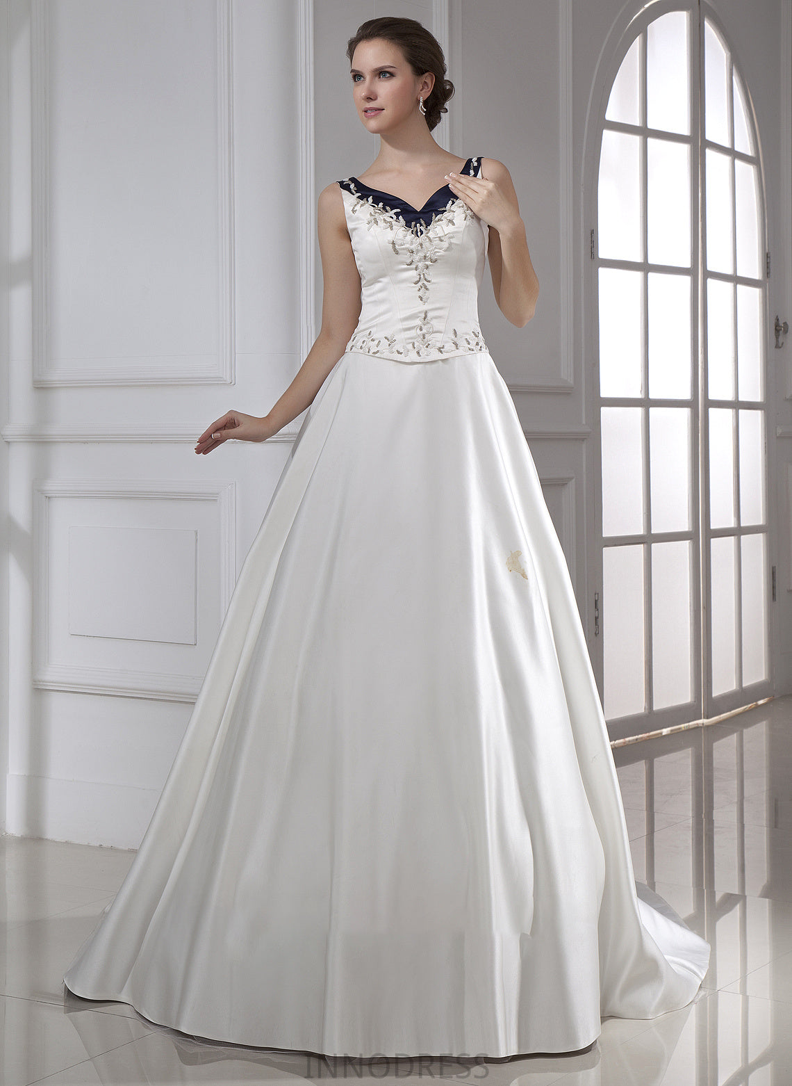 Beading Satin Sequins Wedding Dresses Wedding Embroidered Rylee Ball-Gown/Princess Chapel With V-neck Dress Train
