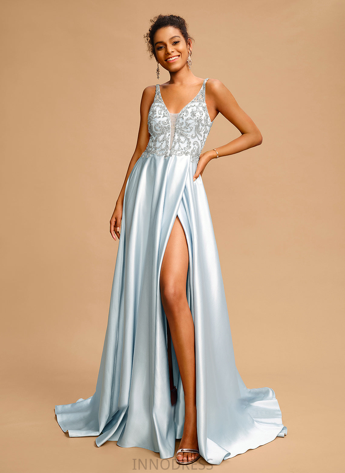 Abbey Prom Dresses Train V-neck With Beading Ball-Gown/Princess Satin Sweep