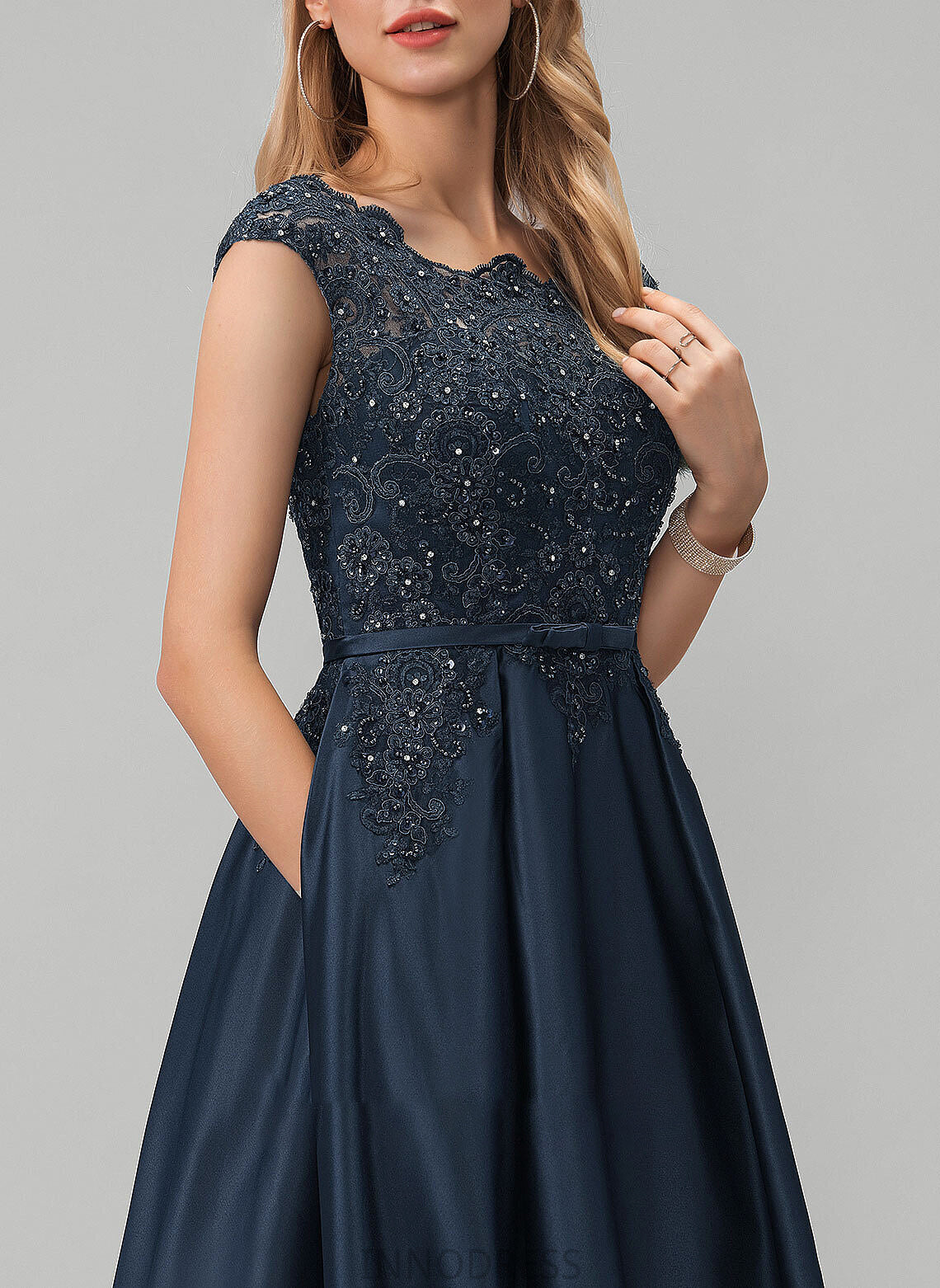 Bow(s) Neck With Prom Dresses Beading Lace Ball-Gown/Princess Satin Scoop Raegan Sequins Pockets Floor-Length