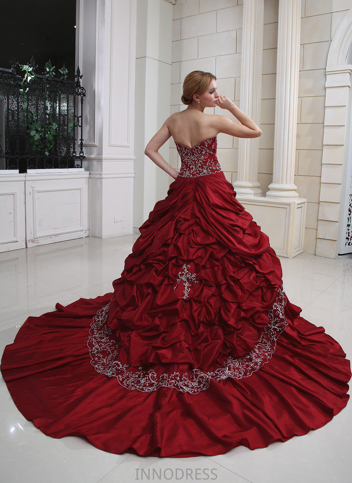 Sweetheart With Royal Kyla Wedding Dresses Ball-Gown/Princess Train Embroidered Taffeta Ruffle Dress Beading Wedding