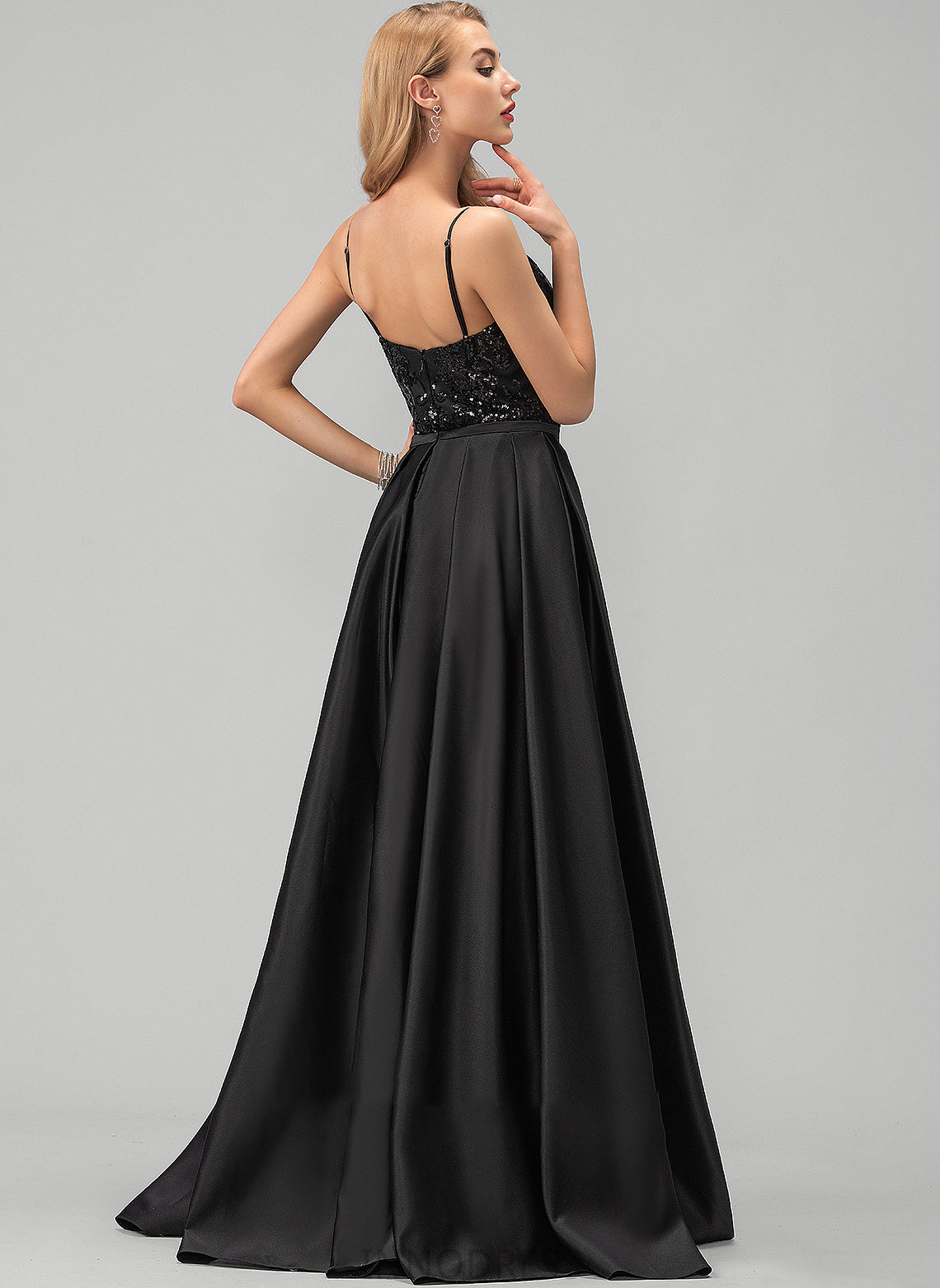 A-Line Sequins V-neck Prom Dresses Alula Floor-Length With Satin