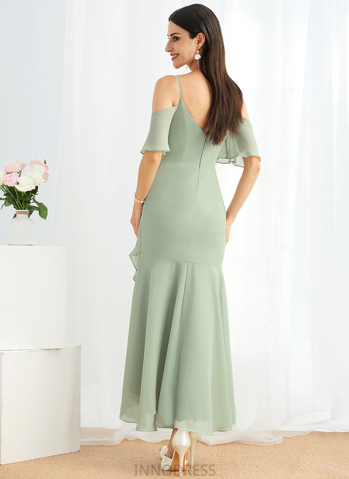 V-neck Ruffle Cocktail Asymmetrical Cocktail Dresses Trumpet/Mermaid Chiffon With Dress Laney