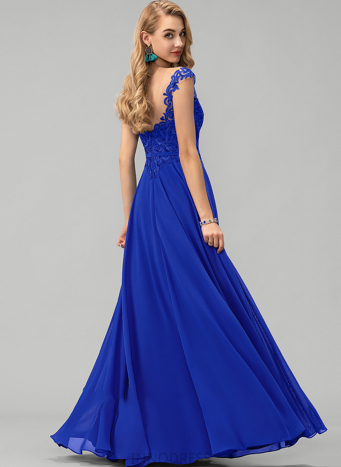 Neck Lace Chiffon With Marianna A-Line Floor-Length Scoop Sequins Prom Dresses