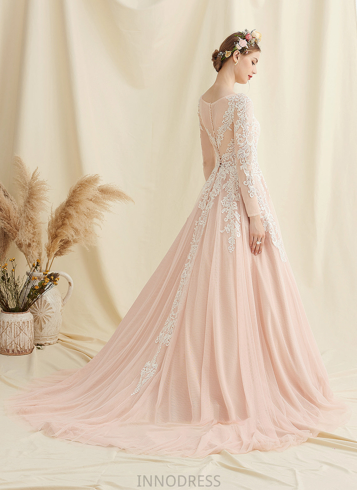 Court Dress Ball-Gown/Princess Wedding Tulle Neck Lace Wedding Dresses Sahna Train Scoop