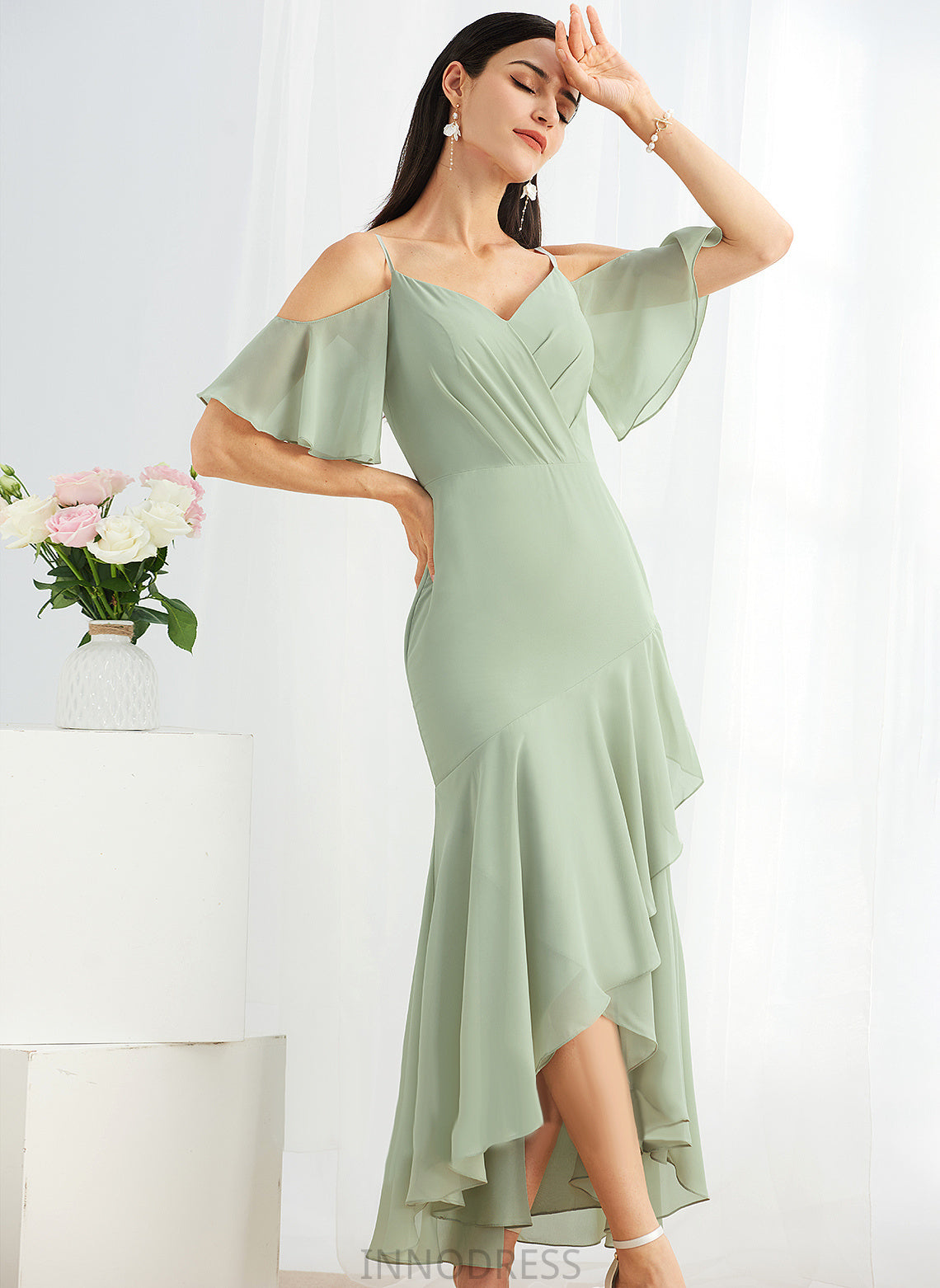 V-neck Ruffle Cocktail Asymmetrical Cocktail Dresses Trumpet/Mermaid Chiffon With Dress Laney