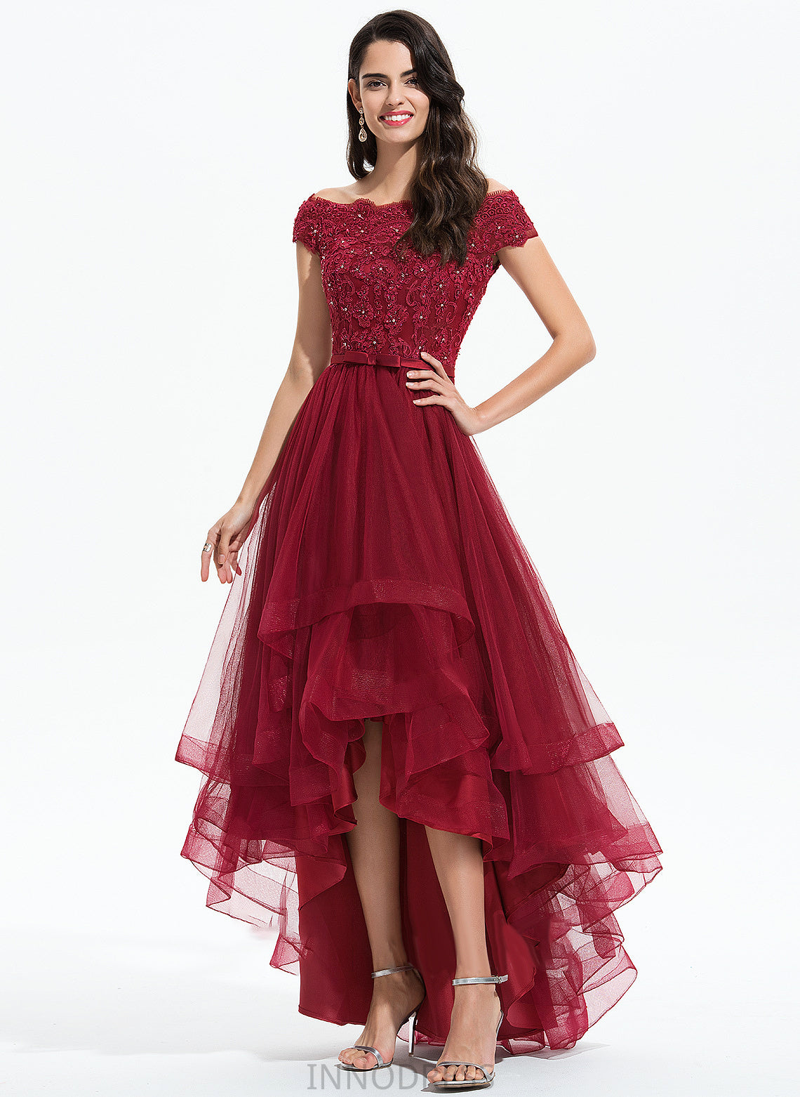 Tulle With Ball-Gown/Princess Off-the-Shoulder Sequins Izabella Beading Prom Dresses Asymmetrical Bow(s)