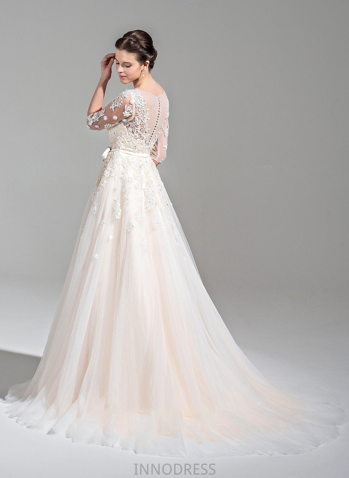 Ball-Gown/Princess Lace Rayne Train Tulle Dress V-neck Wedding Appliques Wedding Dresses Beading With Court Sequins Bow(s)