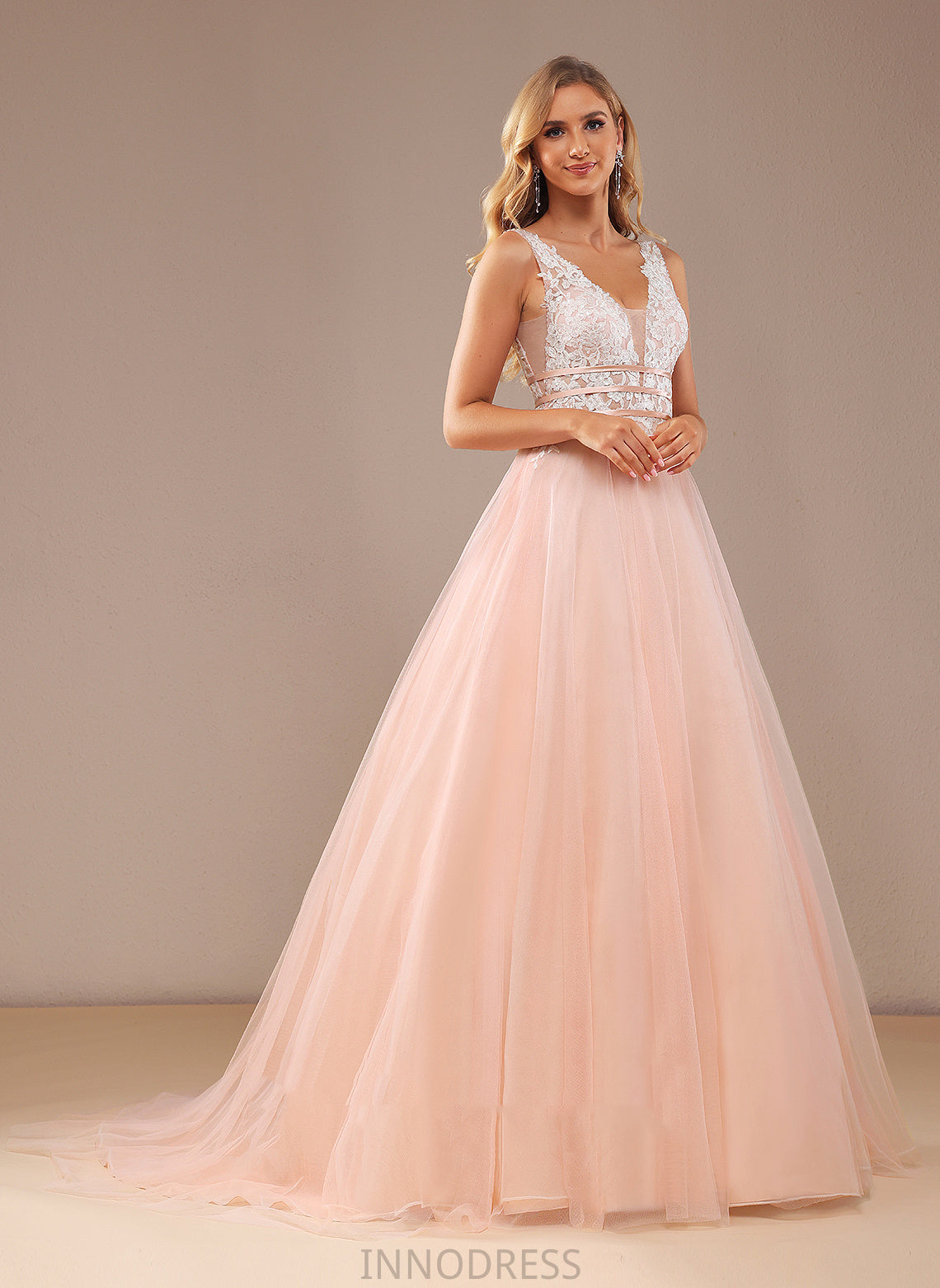 Dress Wedding V-neck Lace Court Wedding Dresses Train Ciara Lace Sequins With Ball-Gown/Princess Tulle