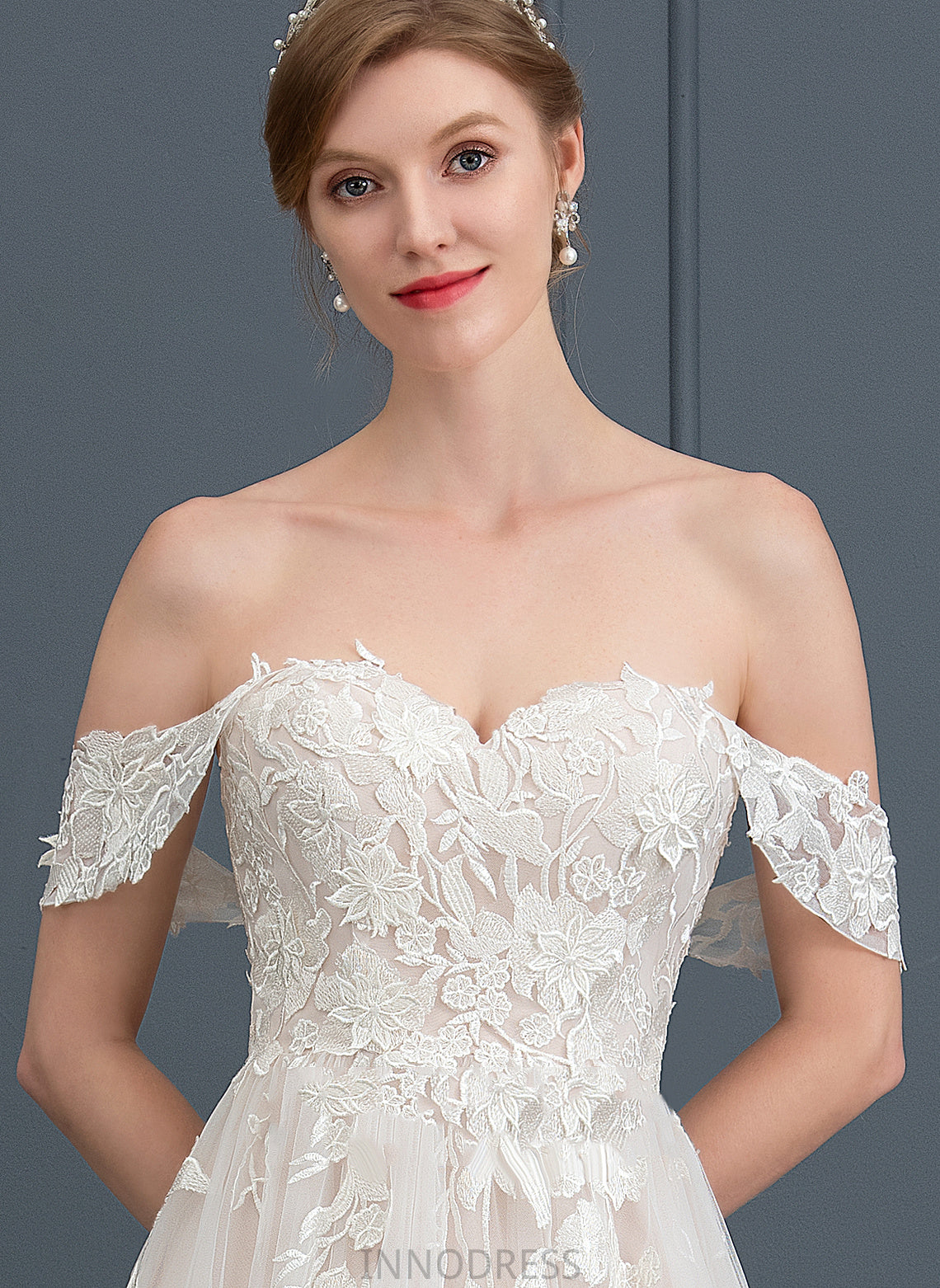 Sweetheart Wedding Dresses Wedding Ball-Gown/Princess Sweep Train Tina Tulle Lace Dress