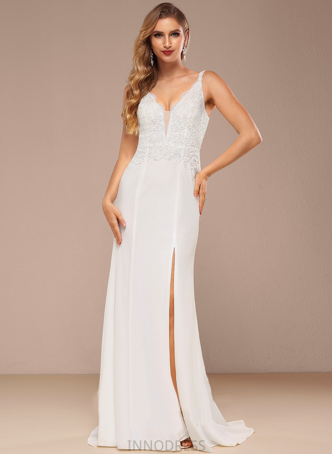 With Lace Wedding Dresses Sweep Wedding V-neck Trumpet/Mermaid Sequins Halle Chiffon Train Dress