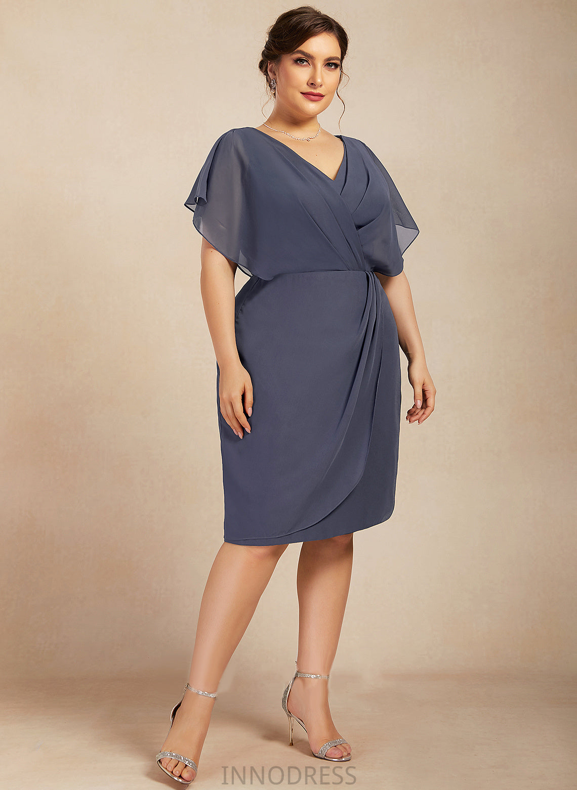 Eleanor the With Mother of the Bride Dresses Sheath/Column Dress Knee-Length of Ruffle Chiffon Bride Mother V-neck