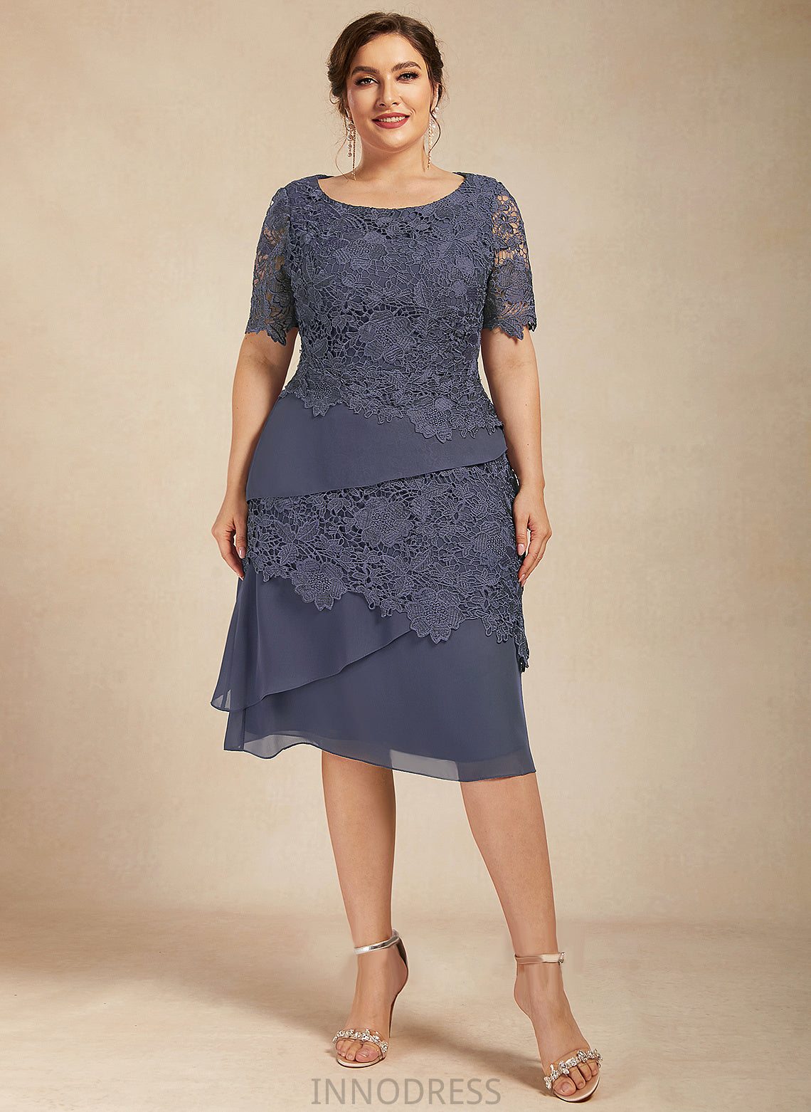 Scoop Bride Chiffon Dress of Sheath/Column Mother of the Bride Dresses the Knee-Length Mother Mignon Lace Neck