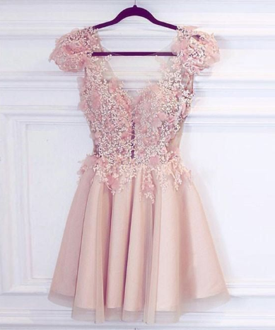 A-Line Deep V-Neck Cap Sleeves Tulle Short Homecoming Dresses Marie Pink With Appliques 1051