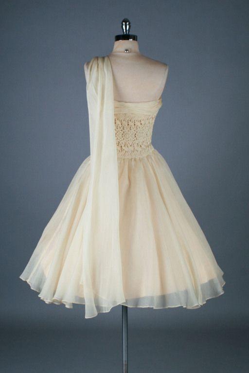 Kristen Homecoming Dresses Vintage One Shoulder Organza 22135