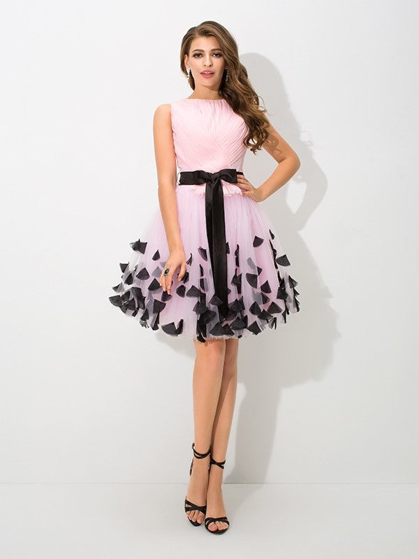A-Line/Princess High Neck Bowknot Kaitlynn Homecoming Dresses Cocktail Sleeveless Short Net Dresses